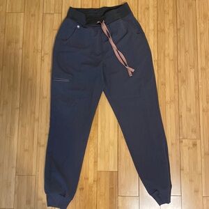 Figs high waisted Zamora jogger scrub pants